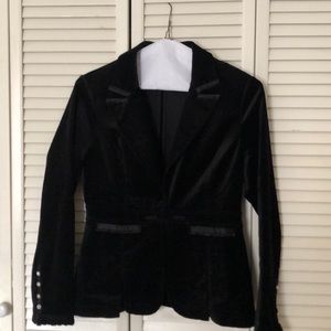 “Velvety” amazing jacket-WhiteHouseBlackMarket